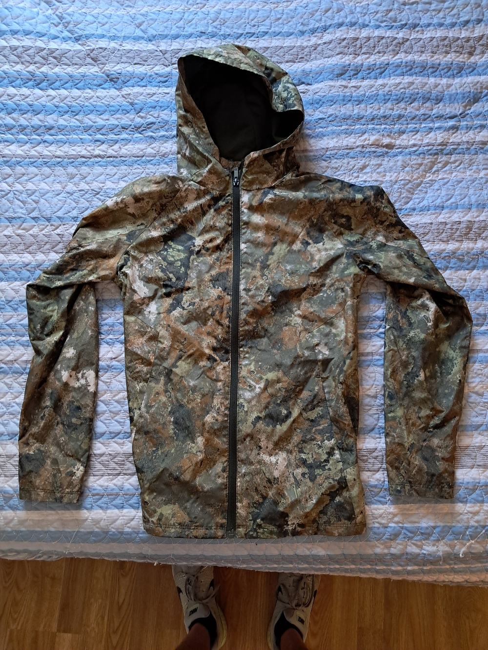 All In Motion Boys Camouflage Hooded Windbreaker Jacket Large 12/14 Green Camo